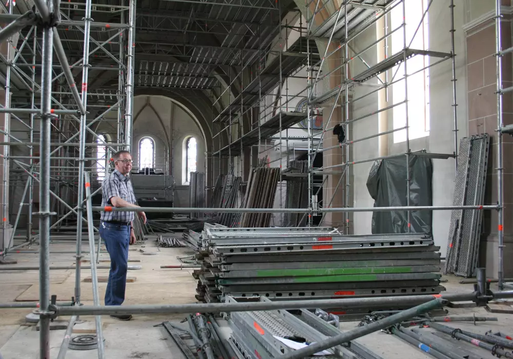 In Richard Steilmanns Zeit in Bigge wurde die große Innenrenovierung der Kirche durchgeführt.