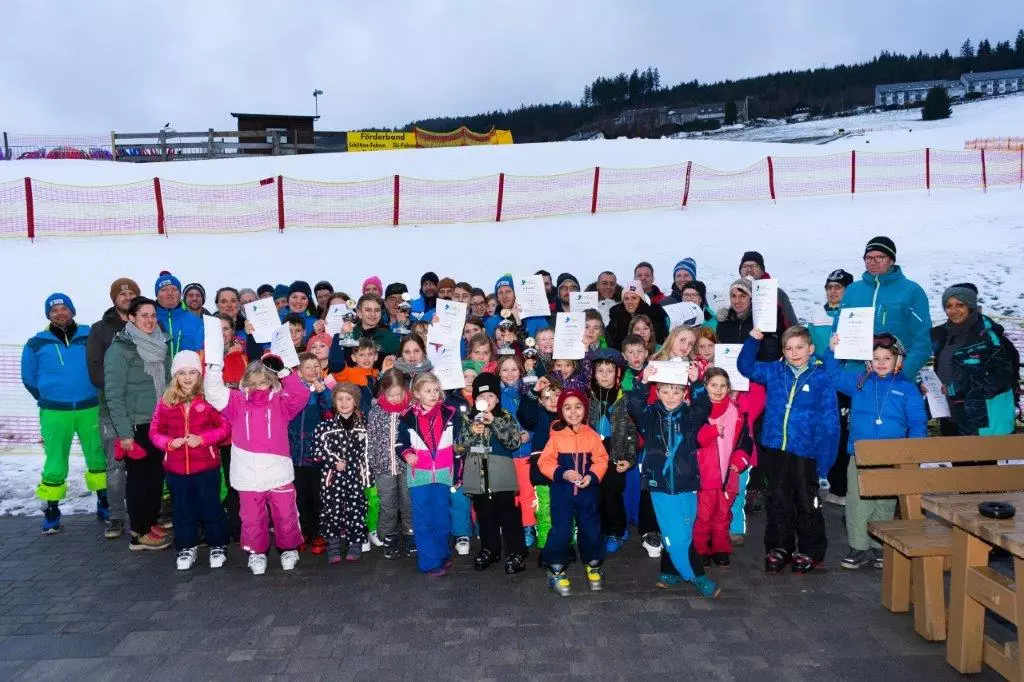 Alle waren Gewinner. Abschlussrennen des Skiclubs Olsberg in Willingen. Foto: Verein