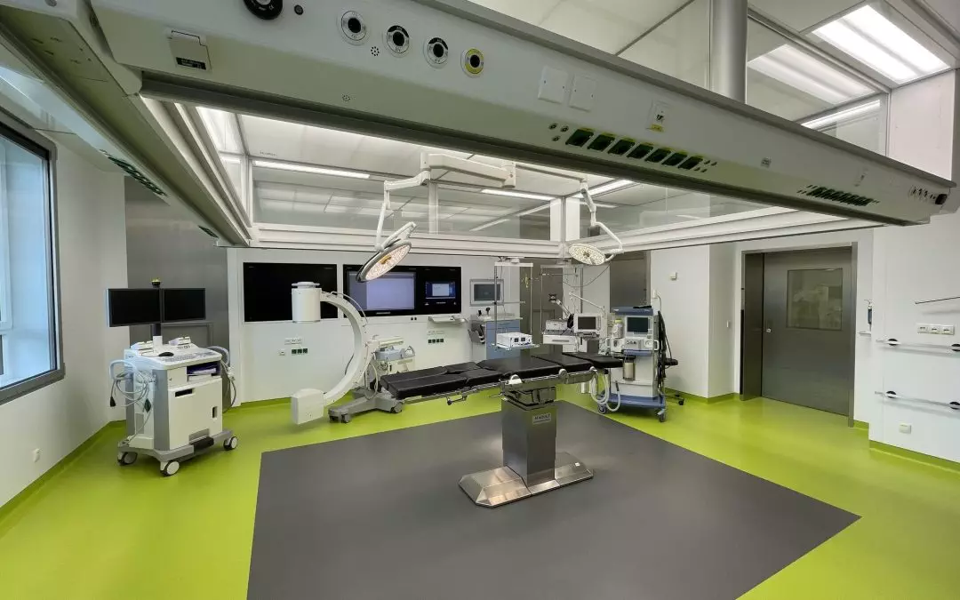 Hochmoderner Operationssaal eingeweiht: Elisabeth-Klinik Bigge auf neuestem Stand