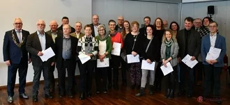 Die Preisträgerinnen und Preisträger für bürgerschaftliches Engagement in der Stadt Olsberg.